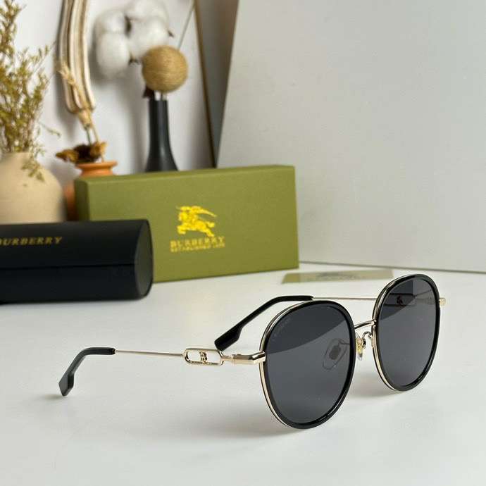 Picture of Burberry Sunglasses _SKUfw51927893fw